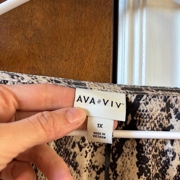 Ava & Viv Balloon Long Sleeve Satin Wrap Dress Snakeskin Tan Black Women's 1x - Picture 6 of 7